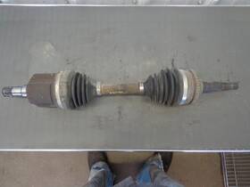 447-02272bl Driver Axle Shaft Front 2.2l Manual Fits 95-99 Cavalier 761102