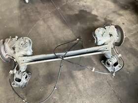476-01707a 14-18 Ford Transit Connect Xl Rear Loaded Beam Axle With Hub Brake Caliper Q