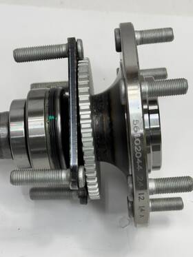 447-61521 Auto-summer 630-339/447-61521 630-339 Rear Axle Shaft Left Or Right For 2004-2007 Nissan Titan 5.6l