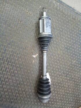 447-10430l Bmw Driver Left Axle Shaft Front Fits 18-20 M5