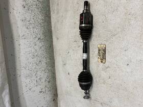 864318306 Bmw 2024 X3m Driver Left Side Front Axle Shaft Oem Id