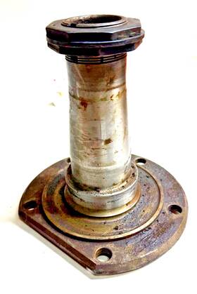 924580 Dodge Ww2 Wc3/4 M37 Power Wagon 1942-68 Used Front Spindle With Nuts And Bushing