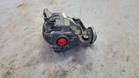 P05038703ad Dodge 2015-2023 Challenger 5.7l Rear Carrier Assembly 3.90 Ratio With 126k Miles