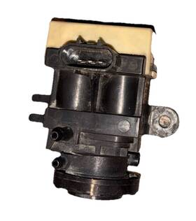 7c34-9h465-ac Ford 2008-2010 F250 F350 Super Duty Hub Locking Solenoid