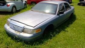 F8az4010aa Ford Rear Axle Police Package 3.27 Ratio Abs Fits 98 01-02 Crown Victoria Oem