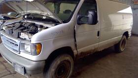 435-02121b Ford Truck Rear Axle 9.75 Inch Ring Gear Semi-floating Fits 01-07 E250 Van 804960