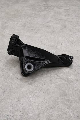 437-02058 Ford Truck 4wd Upper Track Bar Bracket Fits 1999-2004 F250 F350