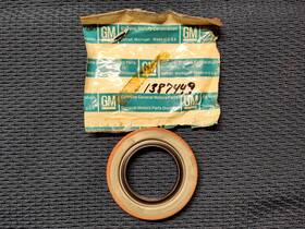 1387449 General Motors Nos Gm # Seal 1966-67 Oldsmobile F85 Inch B Axle