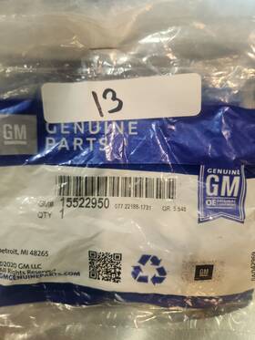 15522950 General Motors Genuine Oe Bolt Lot Of 13