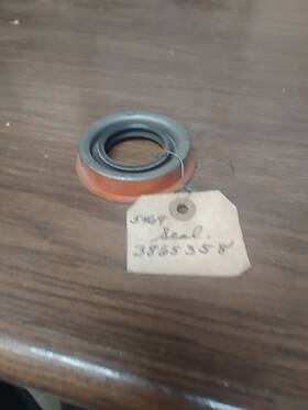 3865358 General Motors 1955-1964 Chevy And 1956-1962 Corvette Rear Axle Pinion Seal Gm