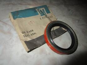 3924033 Gm Nos Rear Axle Pinion Flange Oil Seal 1946 47-1972 Chevrolet Truck Series 20-30