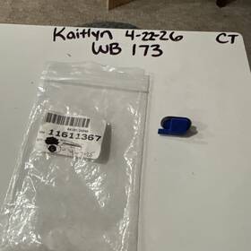 11611367 Gm Oem Ats Rear Body Interior Trim-scuff Plate Clip Sold Individually
