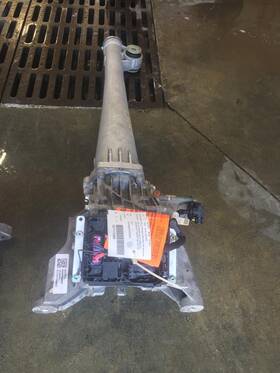 84248015 Gmc 2017 Acadia 3.6l Carrier Assembly At Awd Rear Axle Id With 37k Miles