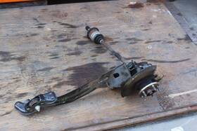 490-58994l Jaguar 2004 X Type Left Driver Side Rear Spindle Knuckle Hub With Axle