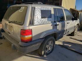 434-01810b Jeep Front Axle Thru 1/4/96 U-joint Style Fits 93-96 Grand Cherokee 127174