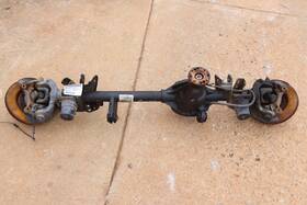 68304501ac Jeep 2016-2018 Wrangler 4x4 4dr Lhd Dana 30 Front Axle Assembly 3.21 Ratio Oem
