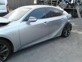 447.le1l21 Lexus Is350 2021 Axle Shaft 121822