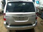 476-00131a Loaded Beam Axle Cargo Van