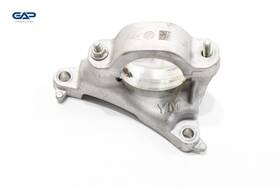 42a18n138 Mazda 3 Front Right Side Axle Shaft Bearing Mount Support Bracket Oem 2019-2024