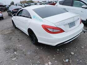 2123500241 Mercedes-benz 2012-2018 Cls550 Passenger Rear Knuckle Stub Axle Oem