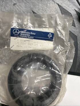 A0209972547 Mercedes-benz Oem Rear Axle Sealing Ring Genuine W124/w140/w210 -