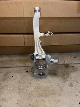 A1673322600 Mercedes-benz Gle W167 Front Right Steering Knuckle New