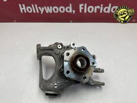 8r0505435c Porsche 2015 - 2024 Macan Rear Left Driver Side Spindle Hub Knuckle Oem 25k
