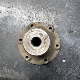 915.332.209.12 Porsche Used 911 915 Transmission Axle Stub Flange 91533220912