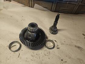 Spicer 44 3.73 3.42 3.55 3.07 Oem 1994 F150 4x4 Dana Front Carrier With Gear