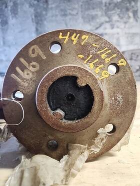 26010415 United States Powertrain Rear Axle 88-91 Suburban 1/2 Ton