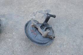 490-59112l Volkswagen 2005 Jetta Left Driver Rear Spindle Knuckle Hub Vin K 8th Digit