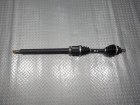 360005599 Volvo 2005 - 2007 Oem V50 Front Right Passenger Side Axle Shaft Assembly