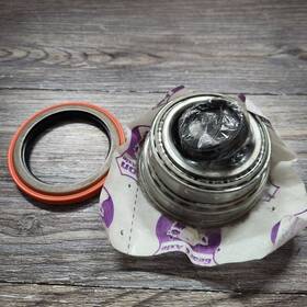 Yukon Gear 883584100454 Axle Bearing And Seal Kit For Toyota Full-floating Ak-toy-front-a