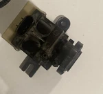 08-10 Ford F250 F350 Super Duty Locking Hub Actuator 7C34-9H465-AC Oem. Fixed Price $35.00.