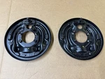 87-93 Ford Mustang 8.8 Rear Axle Drum Brake Backing Plates Mounting Bracket Oem. Fixed Price $169.99.