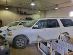 Driver Left Rear Knuckle/stub Fits 03-06 Expedition 2116449. Fixed Price $95.00.