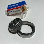 New Skf 30205 J2/Q Roller Bearing Metric Tapered Usa. Fixed Price $16.00.