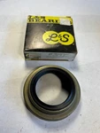 1974-1986 Ford Mercury Rear Wheel Seal L&s 3195. Fixed Price $12.00.