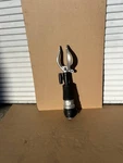 2022 Land Rover L460 Front Right Air Shock Absorber Strut M8E2-3C285-AF. Fixed Price $439.00.