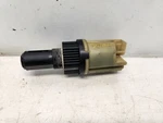 2010 Gmc Sierra 1500 (5.3L / At) 4X4 Front Axle Actuator. Fixed Price $66.74.
