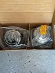 Locking Hub-supreme Manual Mile Marker 490. Fixed Price $180.00.