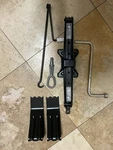 03-04-05-06-07-08-09-10-11-12 Bmw X5 Tire Jack And Tools Oem 754 372. Fixed Price $109.99.